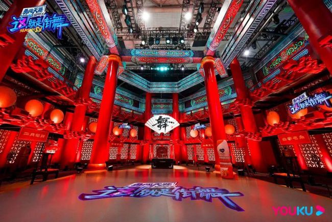 这就是街舞第四季王一博炸场,这就是街舞4张艺兴王一博开场