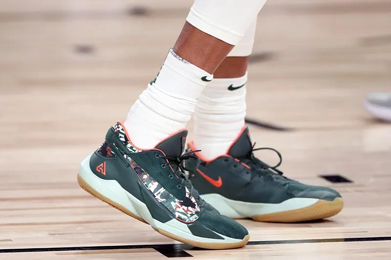 砍掉前掌Zoom？使节13减配，你接受吗？