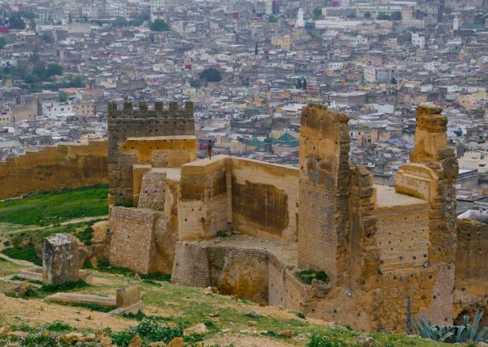 非洲一座千年古城，充斥着一股奇怪的臭味，游客却称这里为天堂