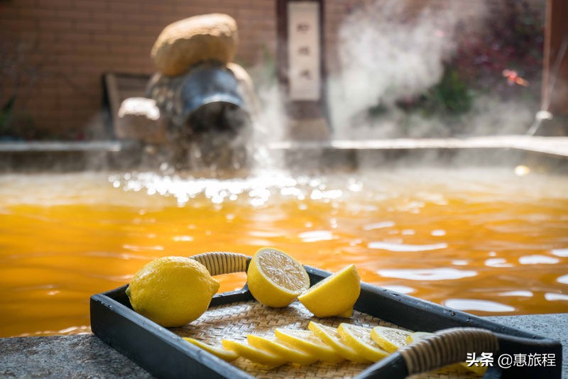 鍘﹂棬澶╂矏娓╂硥閰掑簵,鍘﹂棬澶╂矏娓╂硥鏅偣浠嬬粛