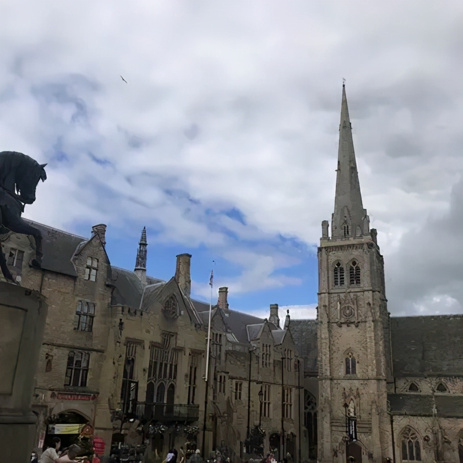 杜伦大学留学一年费用多少钱,在英国留学是什么体验