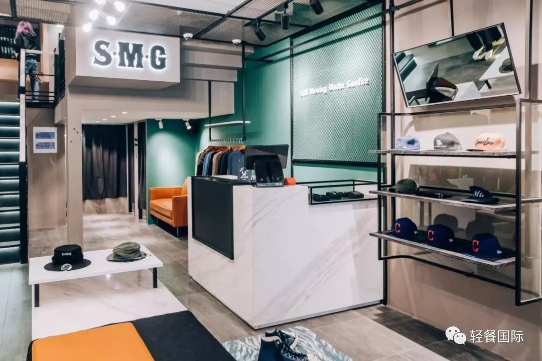 “行走的CD”JJ林俊杰来上海开咖啡店了，一杯咖啡被加价到80元