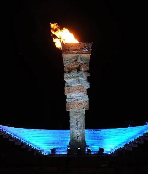 投资10亿，坐标布吉，这是一所被低估的宝藏学校