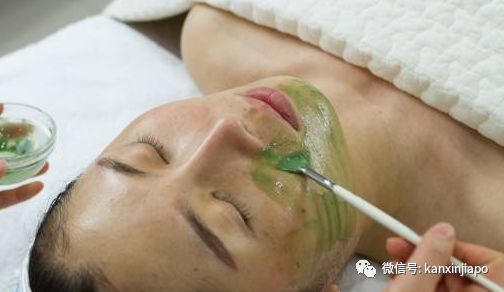 额头长闭口毛孔粗大爆痘怎么办,皮肤爆痘起闭口怎么回事