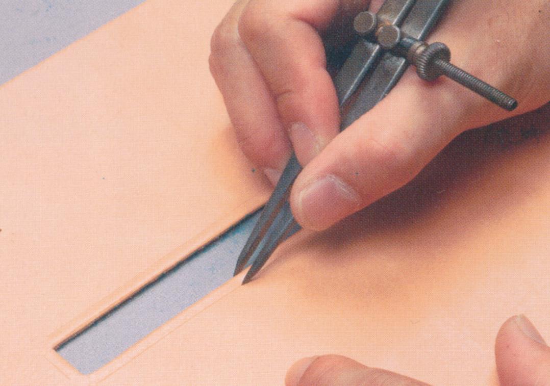 做大型皮包的手工全教程,自己做皮革包教程