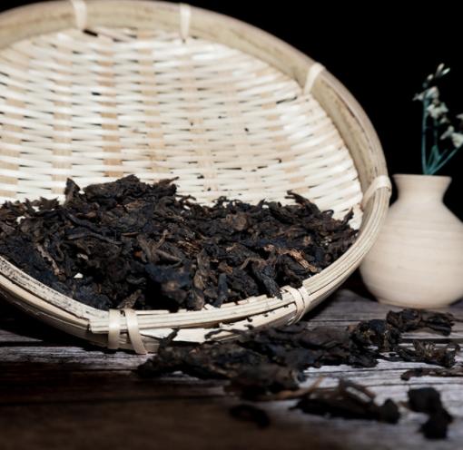 原味云南七子饼茶,云南七子饼茶什么好处