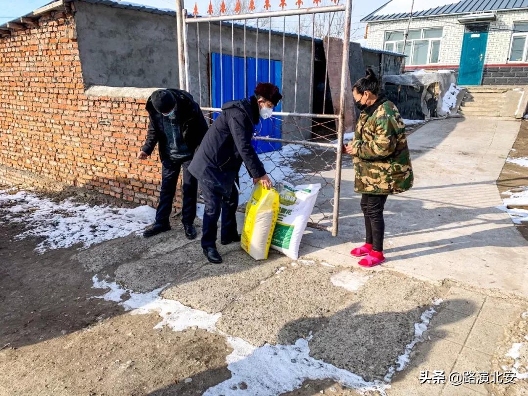 【抗击疫情】北安市二井镇：“代购代送员”上岗群众居家更心安