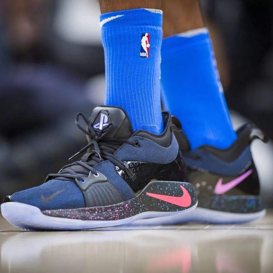 带bgm的单鞋,自带鞋子的bgm