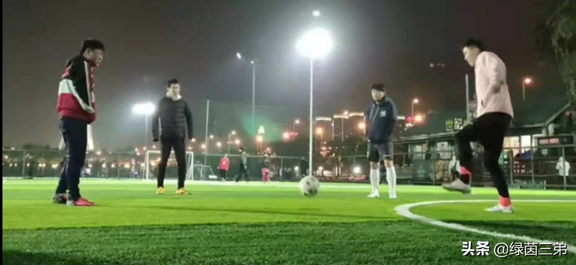 足球每日好球,每周一球快乐运动