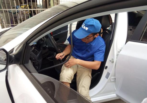 换一个行车记录仪需要重新布线吗,行车记录仪的正确布线方法