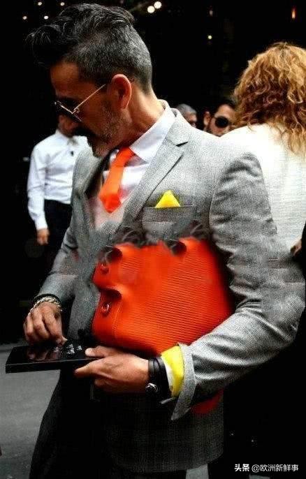 鍙堜竴鍥戒骇绁炲櫒妯┖鍑轰笘,涓浗鍙堜竴绁炲櫒鐏亶娆х編