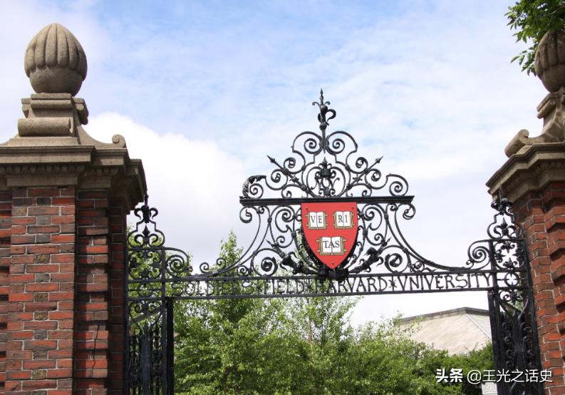 没有美元别做美国梦?世界第一的美国,教育为什么那么贵