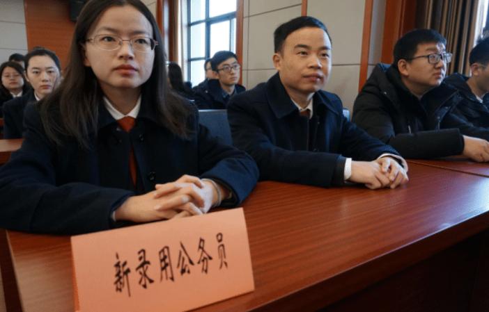 2023公务员离职率,公务员离职率