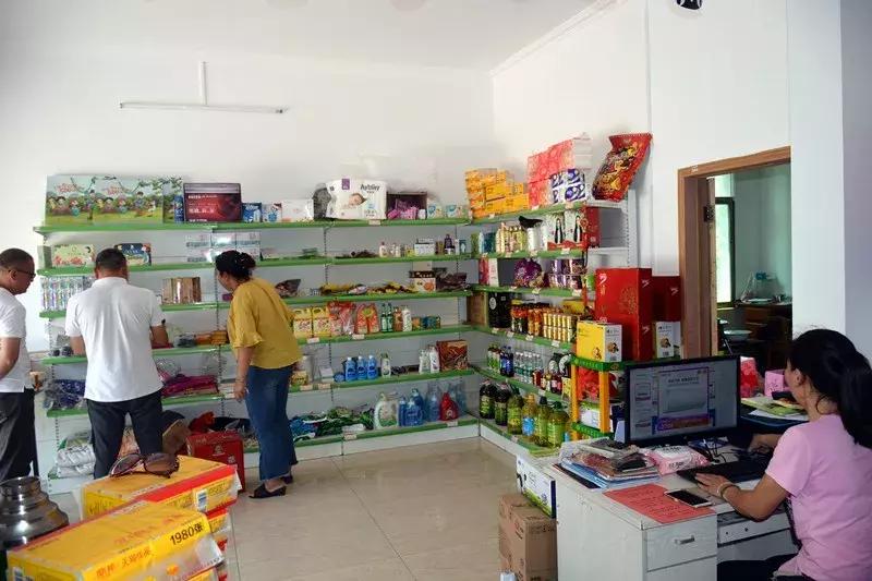 跨越磨难（我脱贫我光荣）凝聚精神力量，解除贫困魔咒