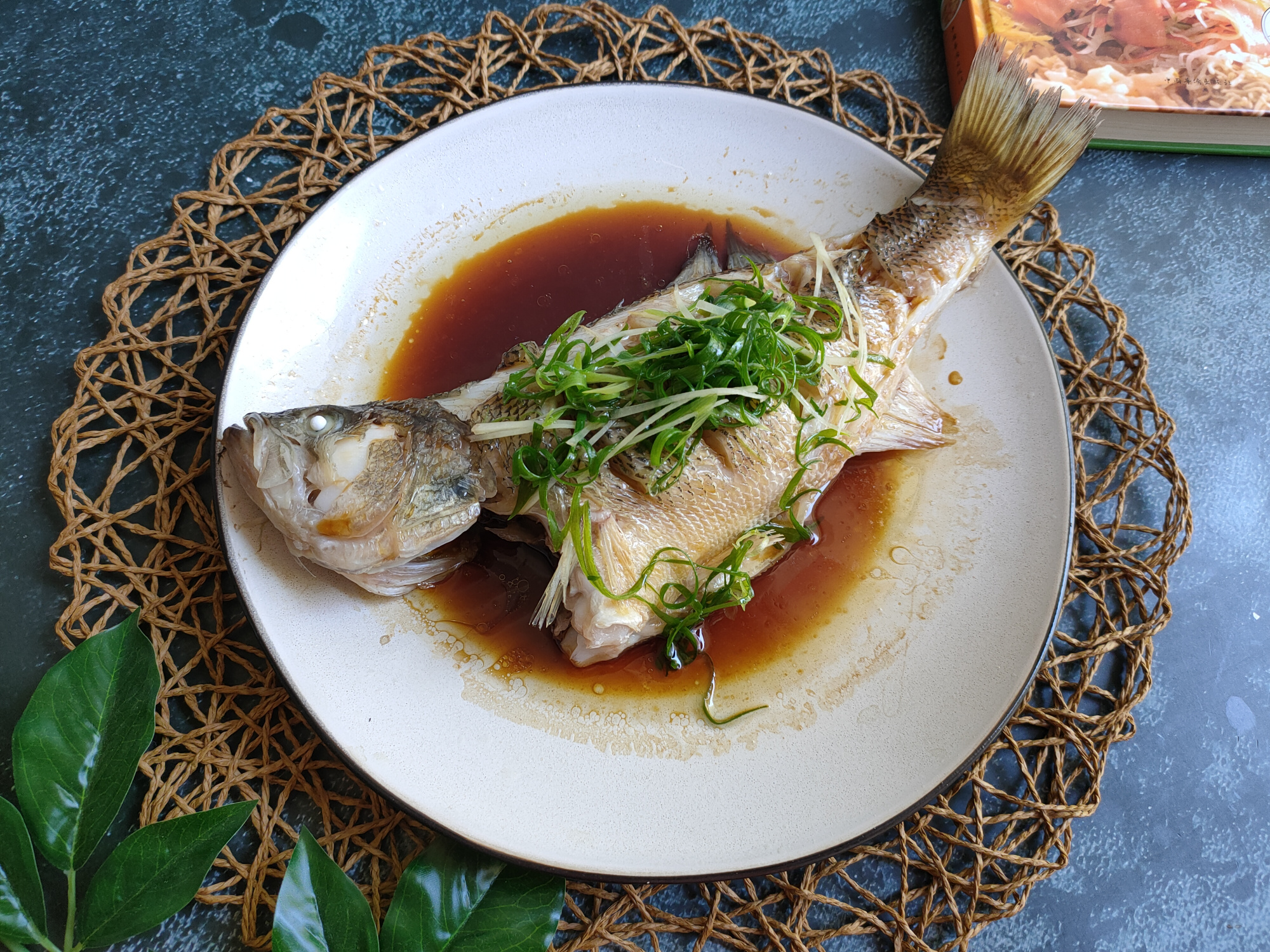 做清蒸鱼的七大技巧,做清蒸鱼鲜嫩又不腥有哪些技巧