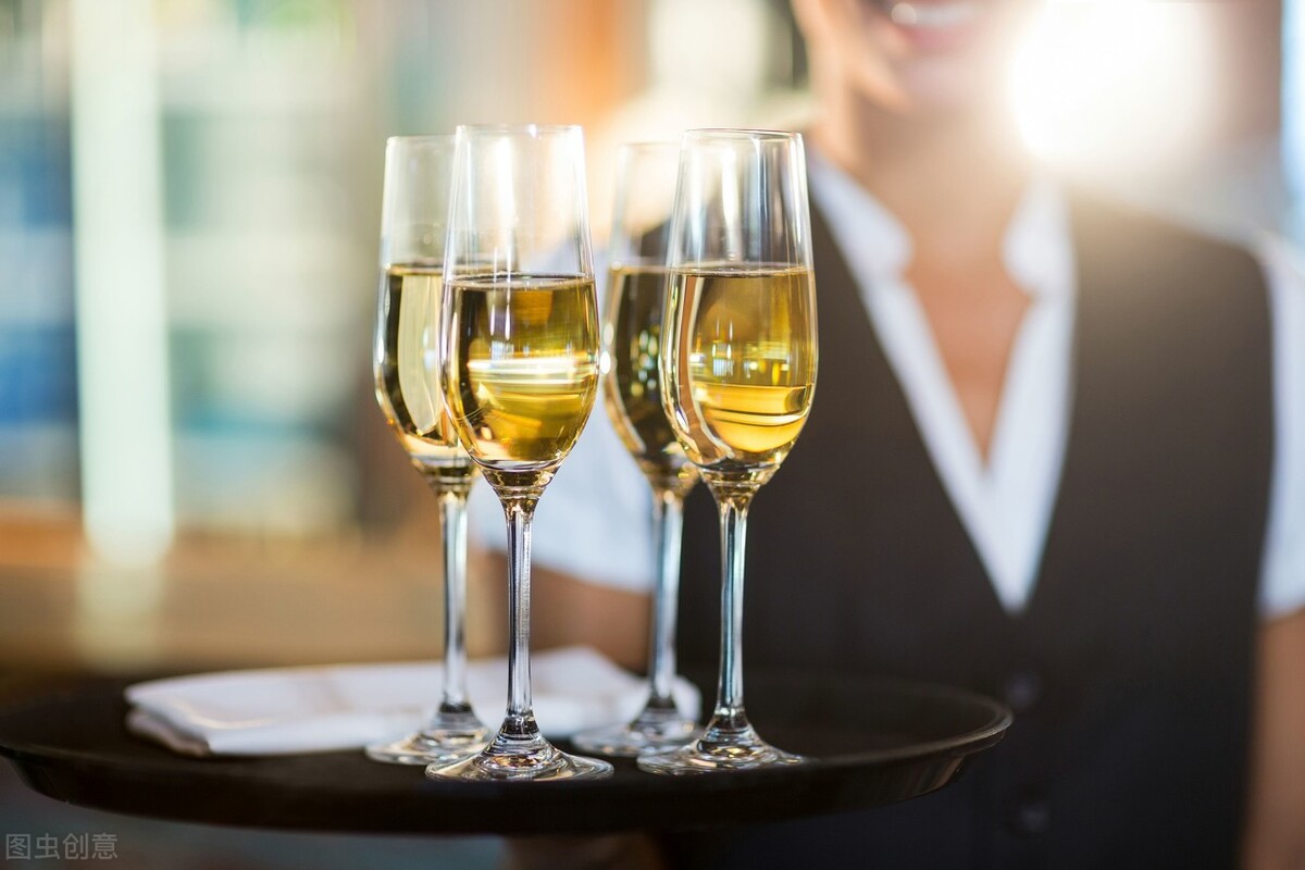 酒店服务技能培训课程,酒店人掌握的技能特长