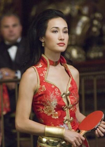 为陈冠希甩吴彦祖，又恋中田英寿，4国男神通吃的她有什么魅力