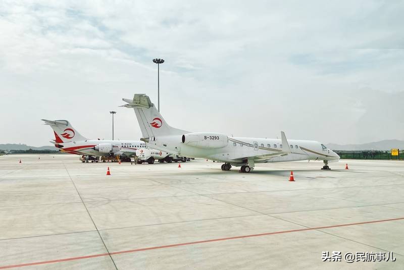 国产飞机arj21起飞,中国三大航司接收首架arj21