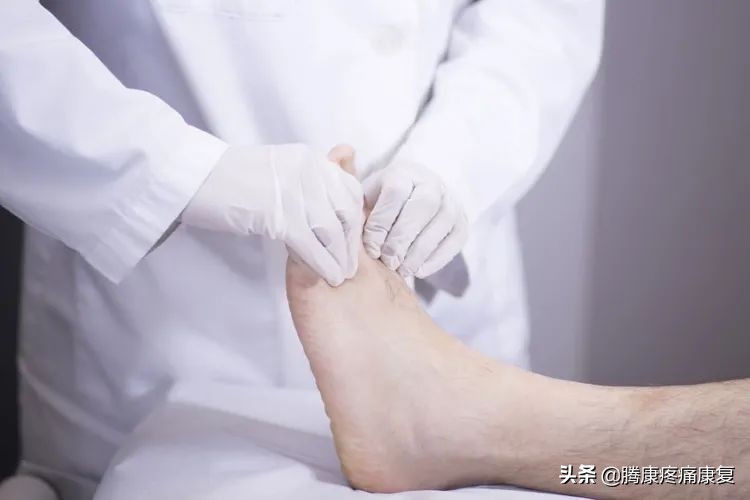 引起足部疼痛的原因,足底筋膜炎疼痛位置图