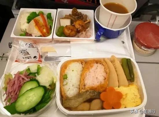 坐飞机有什么免费福利,坐飞机有哪些免费的福利