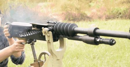 哈奇开斯1914式重机枪实弹射击,二战哈奇开斯重机枪