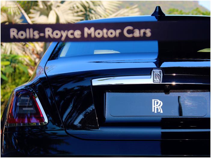 试驾劳斯莱斯古思特新款,新款劳斯莱斯古思特沉浸式体验