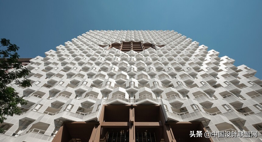 医院员工宿舍大楼图片,医用病床护士板外壳材料