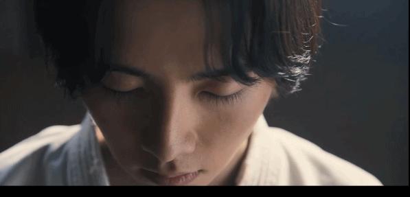 “清空”整个东京,就拍一部剧?这8.2悬疑剧用尺度开挂了