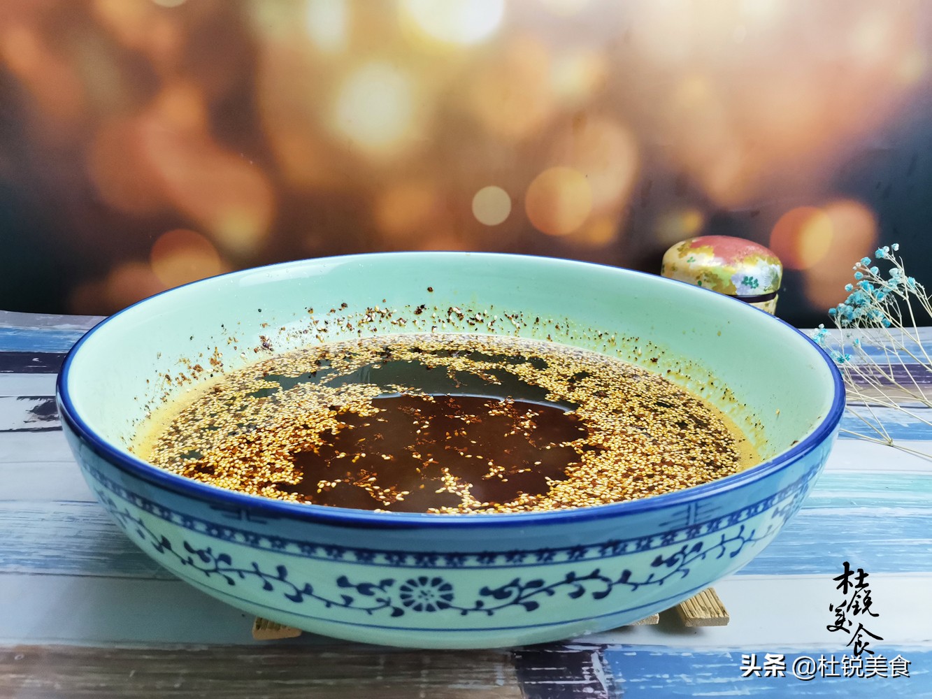 做红油辣椒第一次浇油温度多少,制作辣椒红油秘方