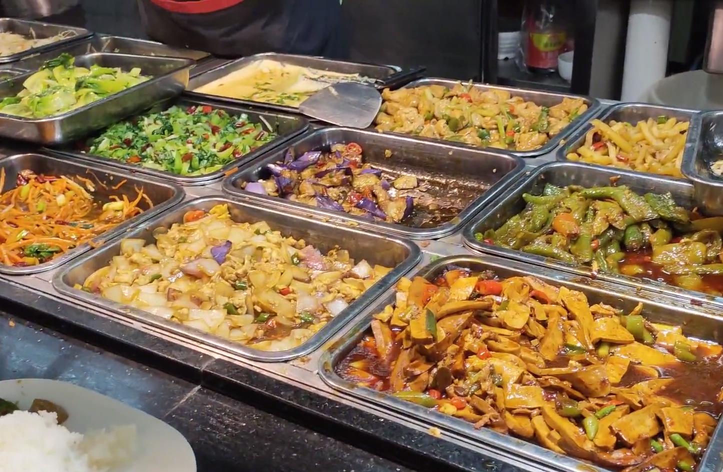 深圳龙华富士康吃饭的地方,龙华富士康吃什么饭