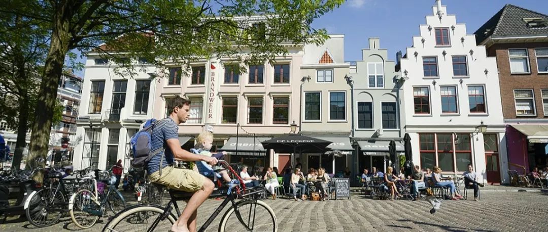 荷兰史基浦机场回国指南,史基浦机场攻略