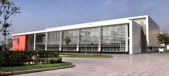 800万豪宅被哄抢,贫穷限制了我的想象千万豪宅