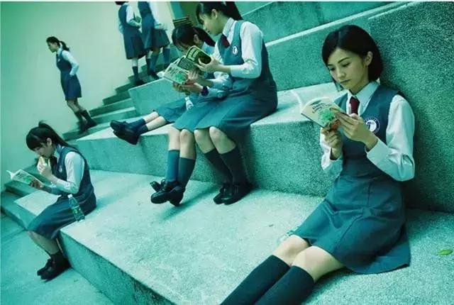 蔡卓妍出道至现今的照片,蔡卓妍出道22年再次站上巅峰