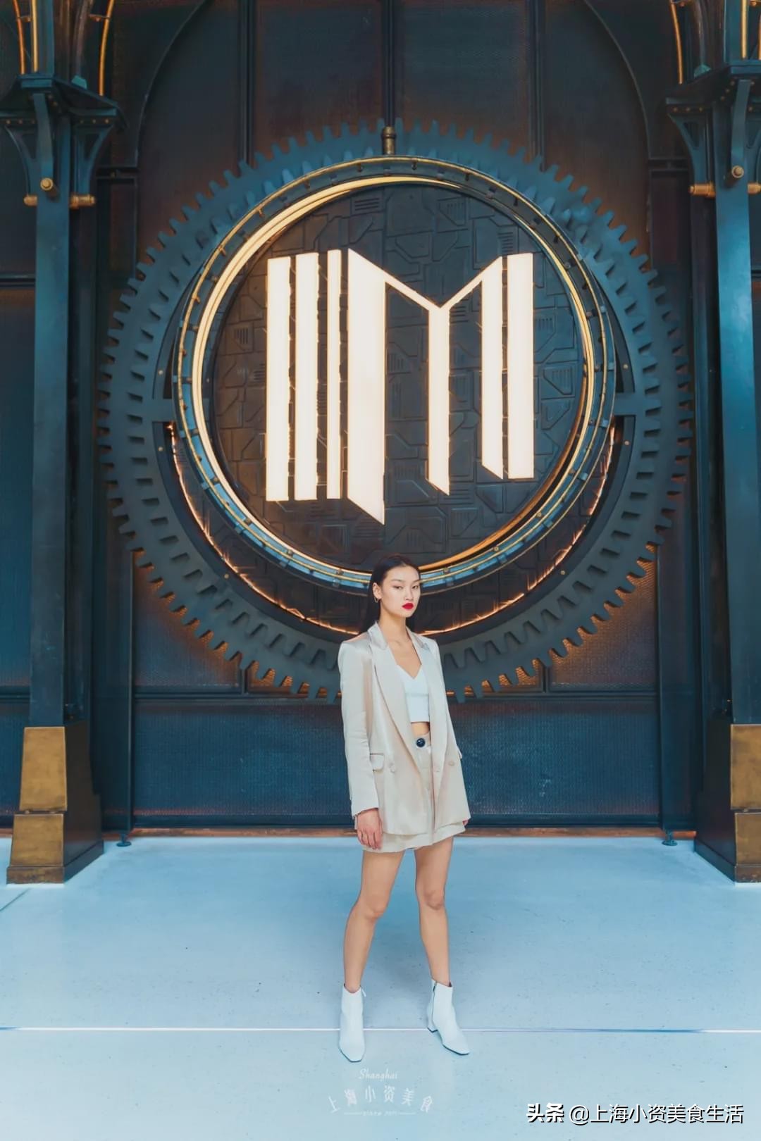 鐜颁唬鏃跺皻椋庡挅鍟″巺,鐜颁唬娼祦椋庡挅鍟″巺