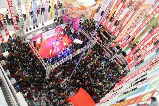 3月29日到长春欧亚商业连锁微信服务号抢“店庆头彩”啦