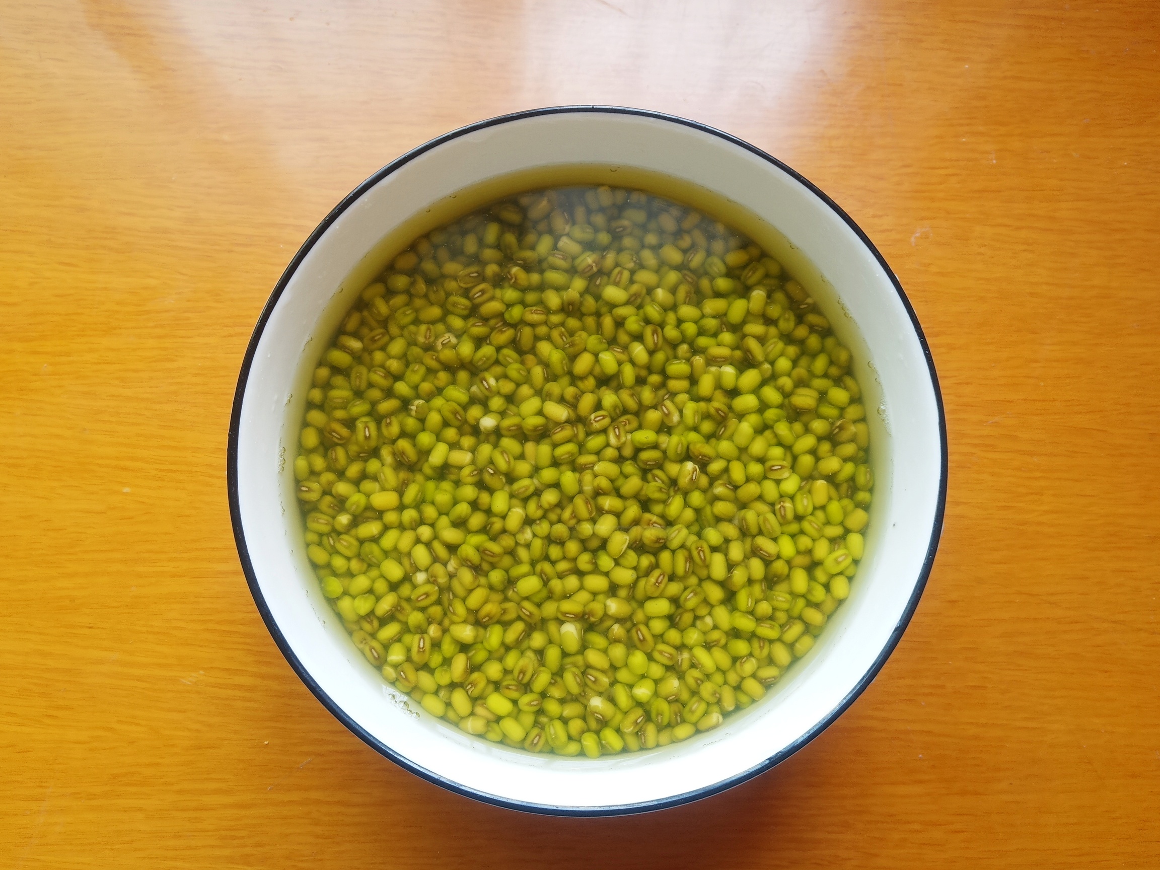 绿豆沙馅冰皮月饼的配比,绿豆沙榴莲冰皮月饼制作方法