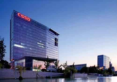 中新集团上半年净利润,中新集团未来5年营收