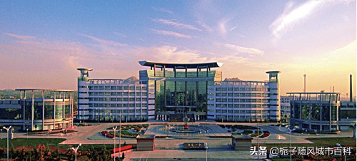 济宁市城区有几个公立高中,济宁市兖州区实验高中分数线