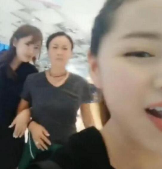 那英与国足,那英结几次婚