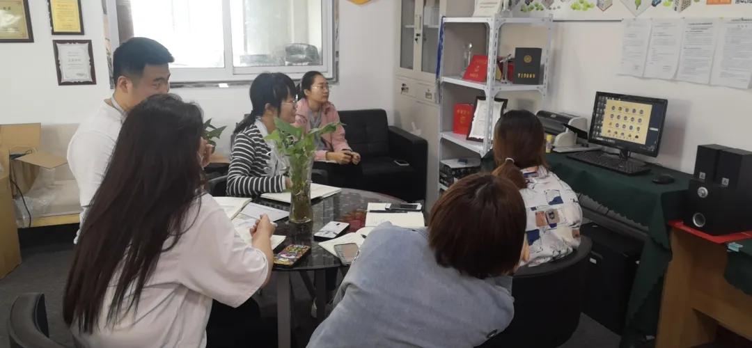 弘成学苑数字化学习中心,弘成教育贵阳学习中心