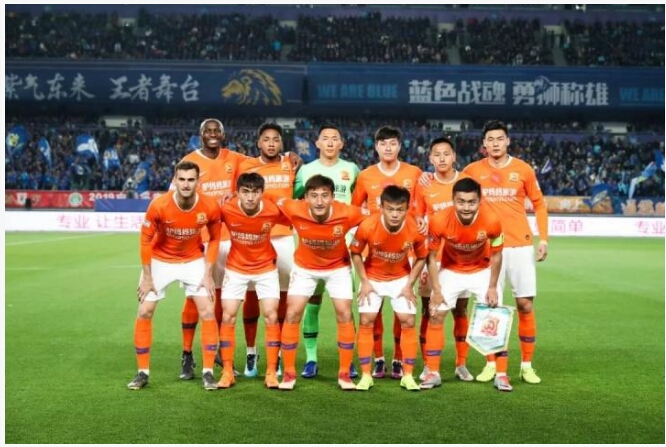 卓尔打山东鲁能泰山点球回放,吴曦远射破门苏宁1到0