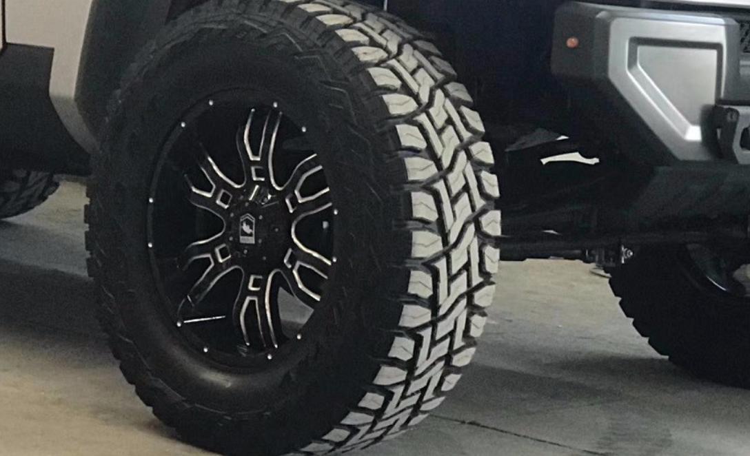 顶级越野车乔治巴顿的价格表,最新款乔治巴顿性能