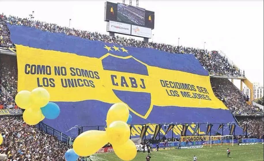 藏在足球里的秘密,藏在球衣中的秘密