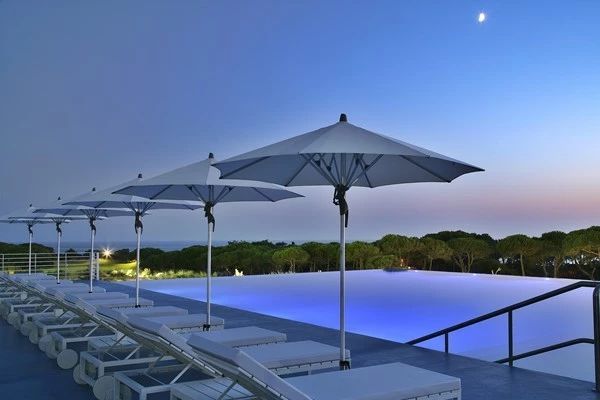 鍠滆幏閲戠墝鍕囧ず妗傚啝,鍠滆幏閲戠墝鍕囧ず绗竴