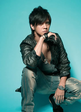 “丑黑胖”到偶像天王，被拥戴到遭唾弃：罗志祥真的凉凉了吗？