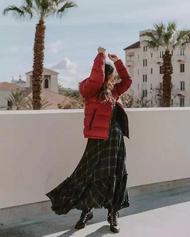 保暖又显瘦的羽绒服穿搭技巧,羽绒服减龄穿搭技巧