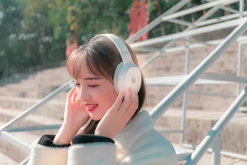 手机k歌用哪款耳机最好,如何选好一款较好的k歌耳机