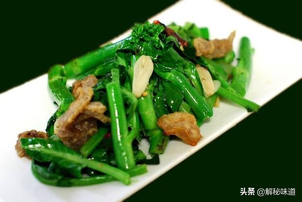 油渣子馅饼怎么做好吃,怎么炸的油渣才好吃