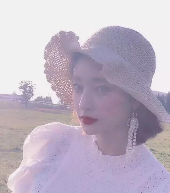 短发卷发怎么打理好看,不用打理又好看的短发