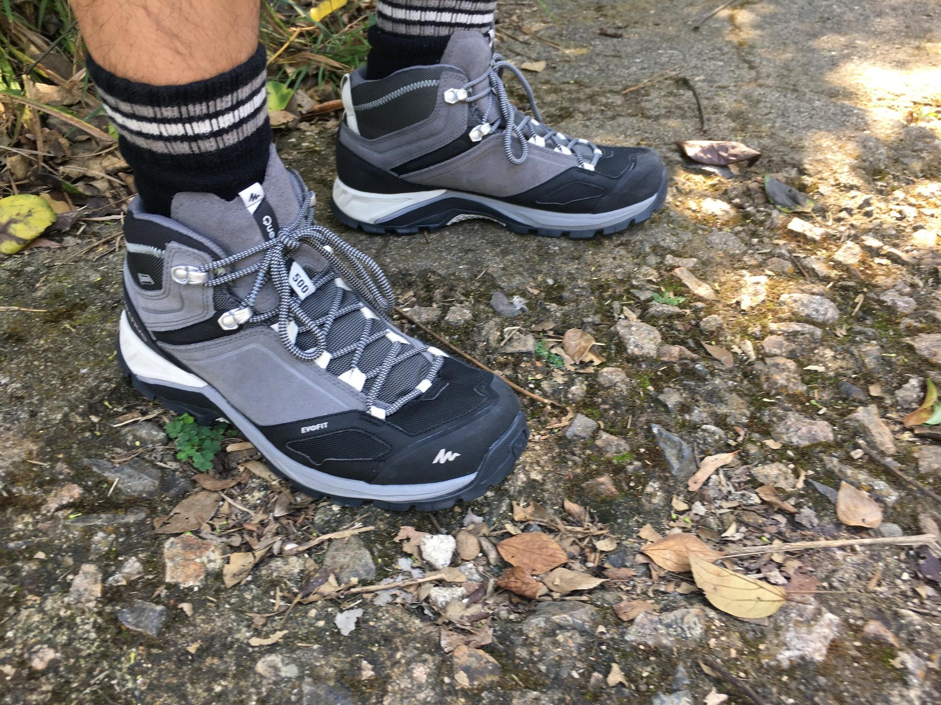 迪卡侬登山徒步值得买的,迪卡侬登山鞋值不值得买